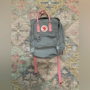 Gray/Pink Fjallraven Kanken Backpack